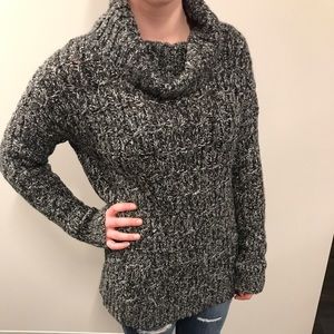 Gray and white turtleneck sweater